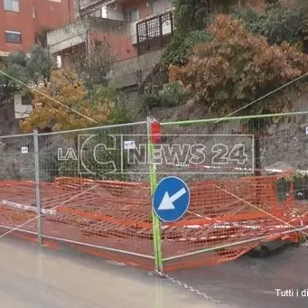 Crotone, la quiete dopo il nubifragio. Si lavora per la riapertura delle strade