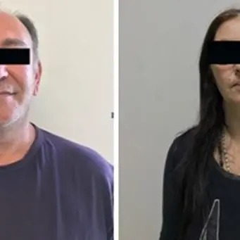 Cocaina nascosta nel misuratore di pressione, in manette una coppia