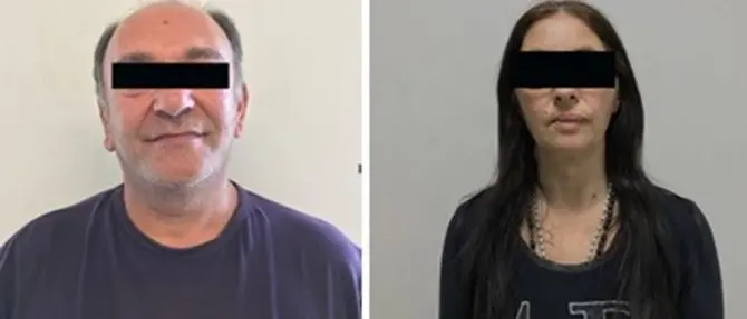 Cocaina nascosta nel misuratore di pressione, in manette una coppia