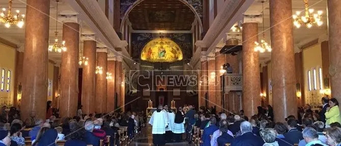 Don Massara vescovo, da Mileto l'ordinazione in diretta