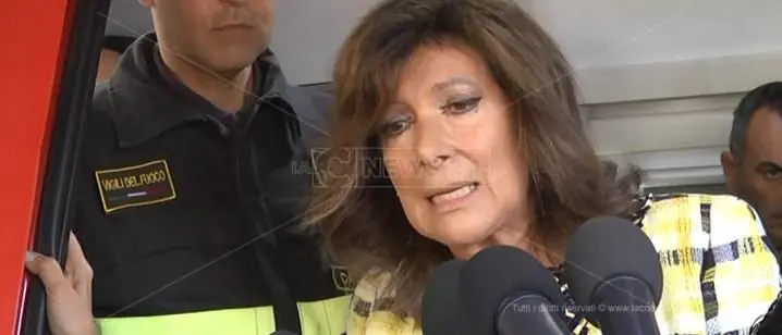 Alluvione a Lamezia, la presidente del Senato: «Basta piangere morti, lo Stato agisca»