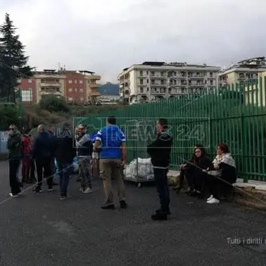 Ritardi nei pagamenti, protestano gli addetti mensa dell’Ospedale di Rossano