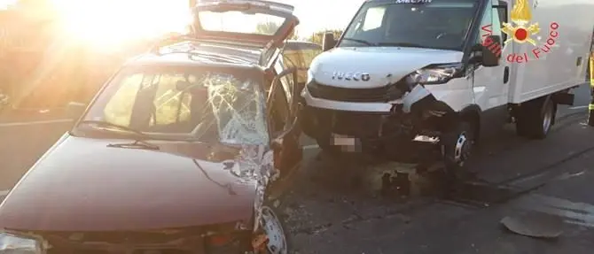 Grave incidente stradale a Lamezia, ferito 79enne