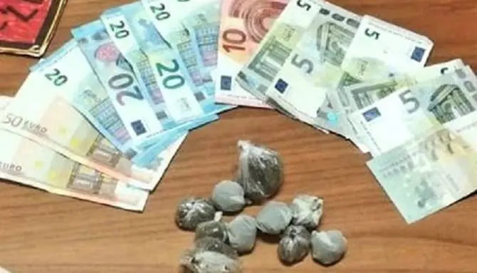 Evasione e droga, due arresti a Lamezia