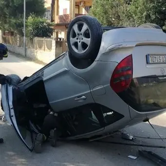 Crotone, due incidenti e due auto fuori strada