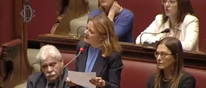 Covello (Pd): «Questo Governo usa la povertà per ottenere consensi»