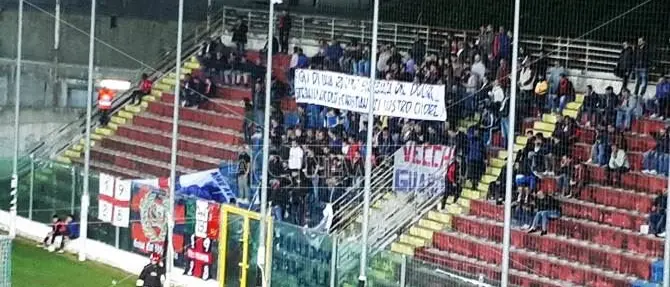 La Vibonese batte la Cavese. Vittoria dedicata a Stefania, Christian e Nicolò