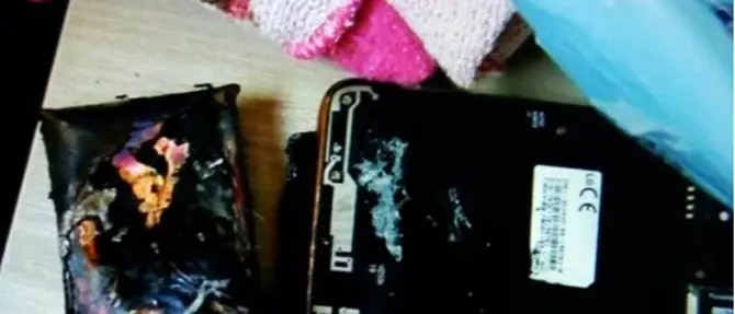 Esplode il telefono, bimba di 3 mesi salvata dalla mamma
