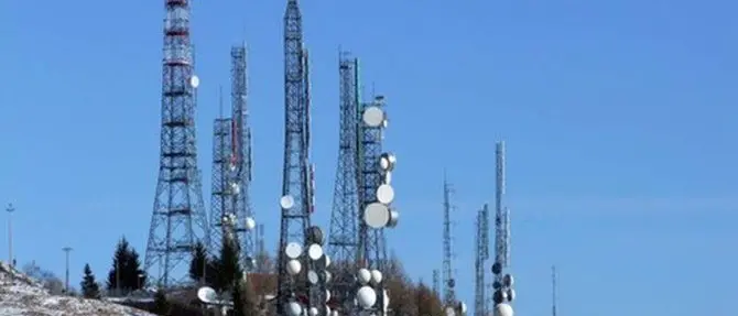 Ripetitori telefonici a Soverato, il Comune nega l'autorizzazione e viene bocciato dal Tar