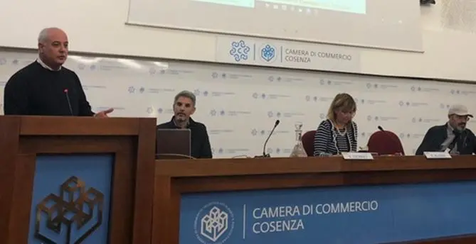 “Economia civile ed Economia del noi” alla Camera di Commercio di Cosenza