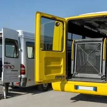 Lamezia, studenti disabili ancora senza trasporto: protestano i genitori