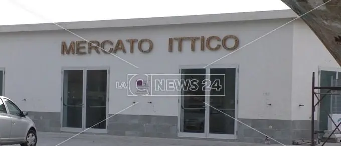 Cetraro, ristoratori difendono il boss Muto: «Nessuna pressione per l'acquisto del pesce»