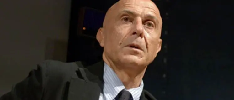 Congresso Pd, passo indietro di Minniti alla Leopolda: «Al momento non mi candido»