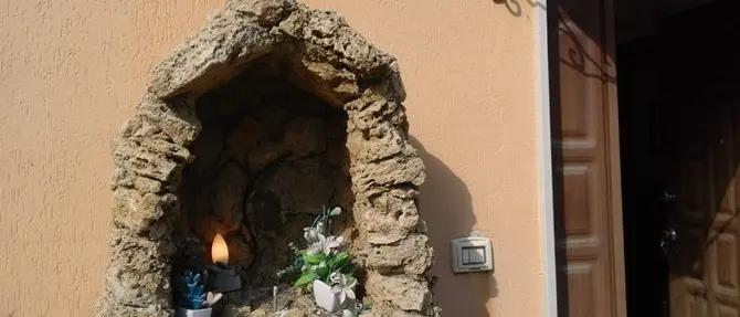 Crotone, sottratta dalla sede Unitalsi la statua della Madonna di Lourdes