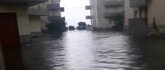 Il maltempo flagella il Cosentino, disagi e allagamenti