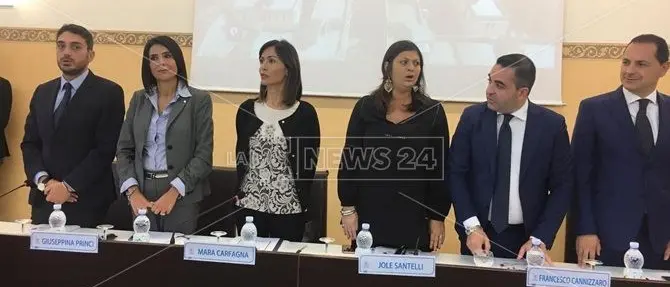 Mara Carfagna a Reggio: «Il centrodestra deve correre unito alle Regionali»