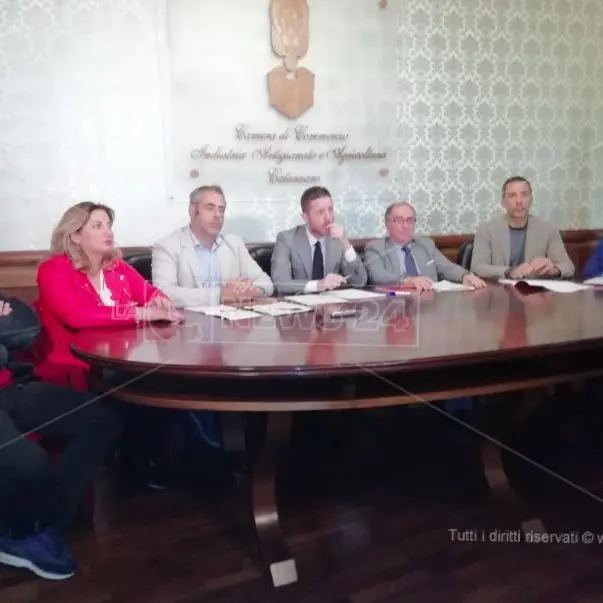 Camera di Commercio di Catanzaro commissariata, Rossi non ci sta