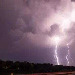 La furia dell'autunno: allerta arancione sulle regioni del Sud