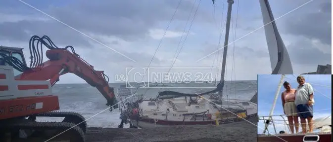 Naufragio a Catanzaro, il disperso è di nazionalità estera
