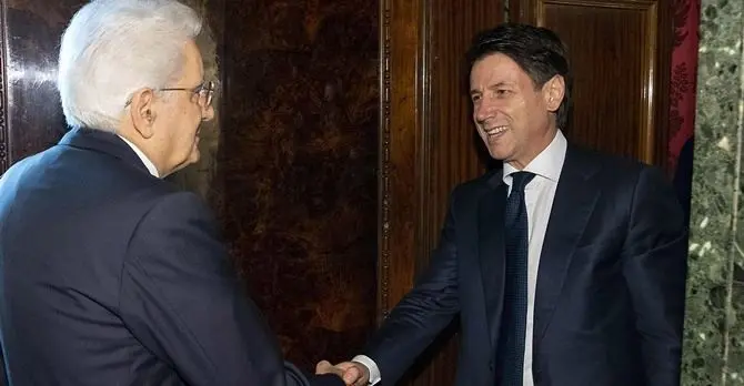 Manovra, Mattarella striglia Conte: «Tutelare i risparmi degli italiani»