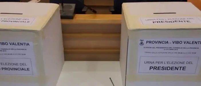 Province, tanto rumore per nulla. Solo la politica si esalta per elezioni inutili