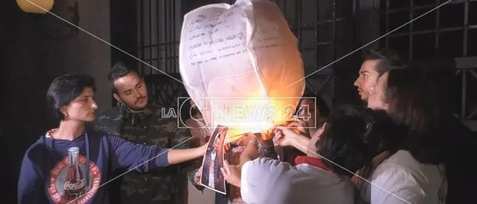 Crotone, una lanterna per ricordare i morti di tumore: «Casi in aumento»