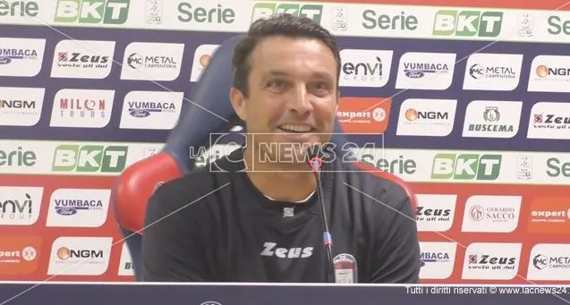 SERIE B | Crotone, esordio in panca per Oddo: «Ci vuole la giusta mentalità»