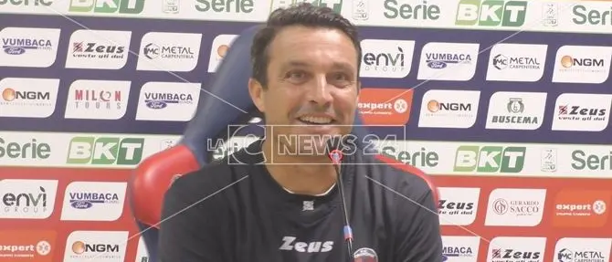 SERIE B | Crotone, esordio in panca per Oddo: «Ci vuole la giusta mentalità»