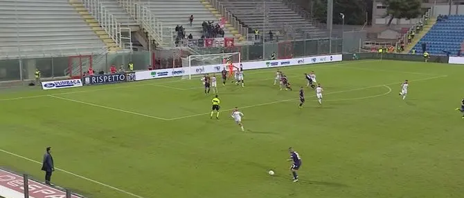 SERIE B | Un Crotone beffato pareggia 1 a 1 contro il Carpi
