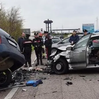 La strada che uccide: la statale 18 tra abusivismo e asfalto inadeguato