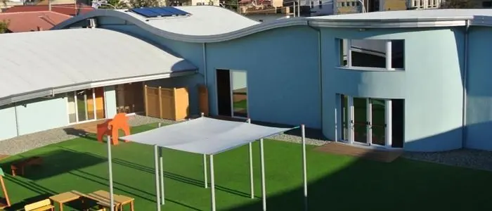 La scuola dei sogni è a Locri, ma in quattro province calabresi 8 su 10 cadono a pezzi