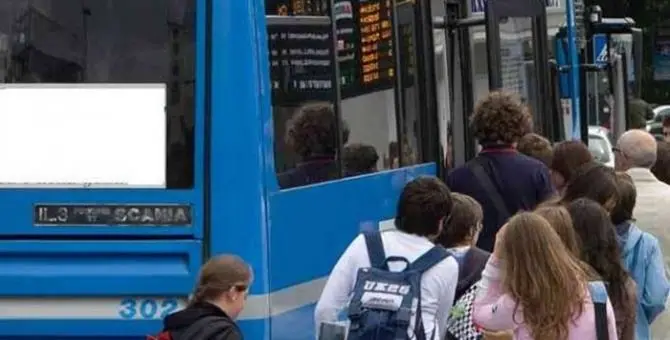 Trasporto pubblico, scongiurato il blocco degli autobus in Calabria