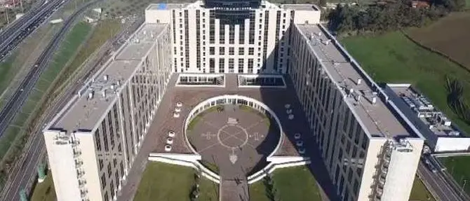 Nuove case a Caraffa, la Regione “interpreta” il Tar a modo suo