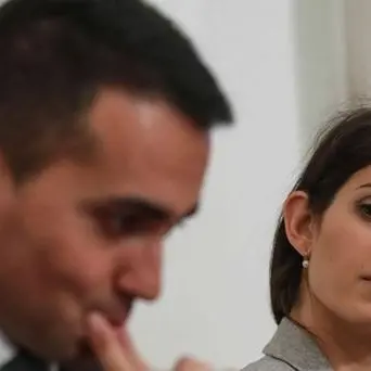 Raggi assolta. Di Maio: «Sconfitta dei media». Salvini: «Ora giudichino i cittadini»