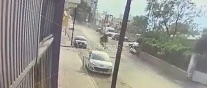 Incidente a Pentimele, spunta il video shock del terribile impatto