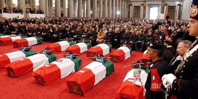 Nassiriya, 15 anni fa la strage dei militari italiani in Iraq