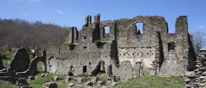 Beni culturali, Parentela: «Recuperare l'abbazia di Corazzo»