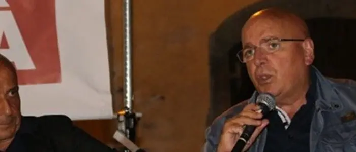 Congresso Pd, Minniti annuncia la candidatura. Ma Oliverio prende le distanze