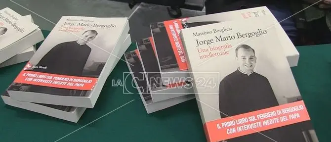 Un saggio svela il lato inedito di Papa Bergoglio