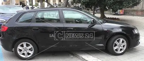 Addio parcheggi selvaggi, a Reggio arrivano le multe con il targa system