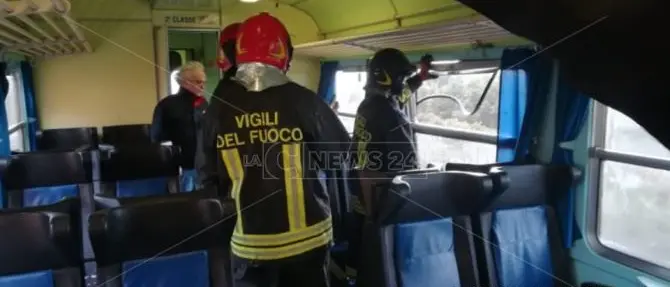 Treno colpito da una tromba d’aria, il racconto di una testimone: «Un incubo»