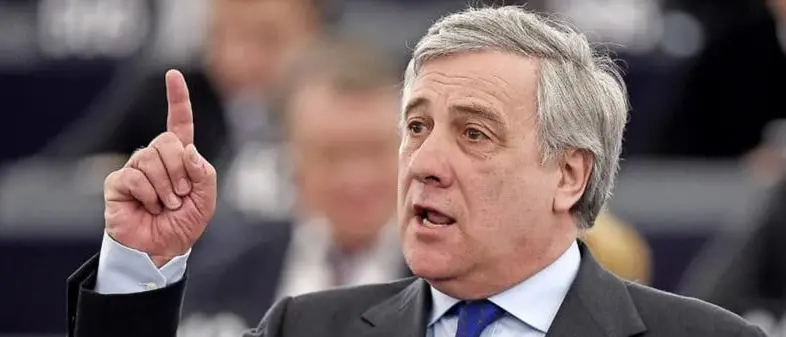 Forza Italia, Tajani attende Piero Aiello a Roma, ma Mario Occhiuto rimane in pole