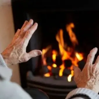 In Calabria tanti anziani patiscono il freddo. La metà non ha i soldi per il riscaldamento