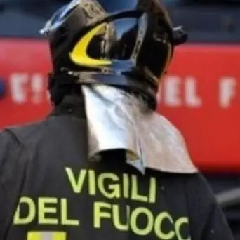 Taurianova, incendiata l'auto di una consigliera comunale