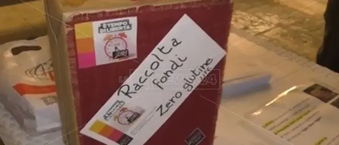 Pizzeria distrutta a Reggio, in centinaia alla manifestazione di Libera