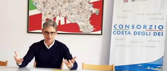 Manovra, l’Italia bocciata dall’Ue. Mangialavori: «Sarà il disastro del Paese»