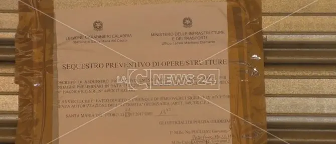 Santa Maria del Cedro, sigilli a un villaggio abusivo