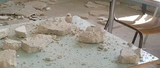 Terremoto nel Cosentino, in una scuola di Luzzi cadono calcinacci
