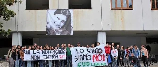 Unical: studenti a Scampia per studiare la legalità sociale contro le mafie