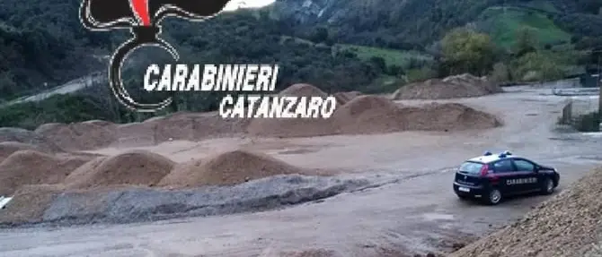 Sequestrata area di 20mila mq nel Catanzarese